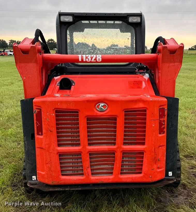image for item EH3891 2019 Kubota SVL65-2 tracked skid steer loader