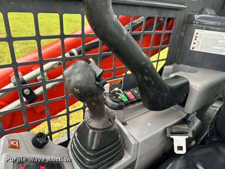 image for item EH3891 2019 Kubota SVL65-2 tracked skid steer loader