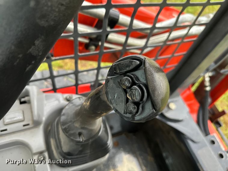 image for item EH3891 2019 Kubota SVL65-2 tracked skid steer loader