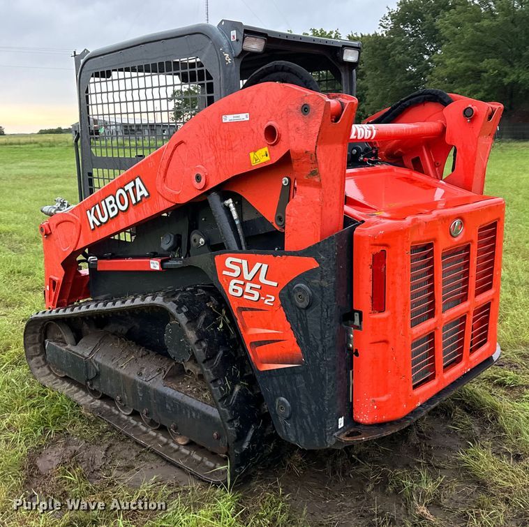 image for item EH3892 2020 Kubota SVL65-2 tracked skid steer loader
