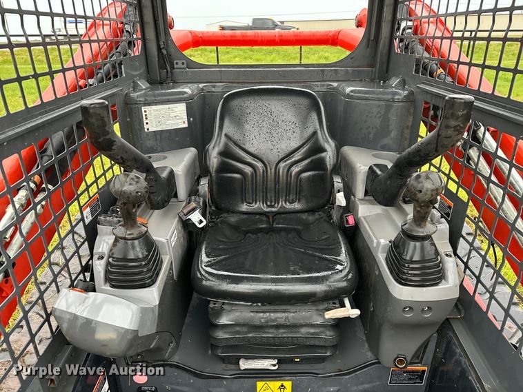 image for item EH3892 2020 Kubota SVL65-2 tracked skid steer loader