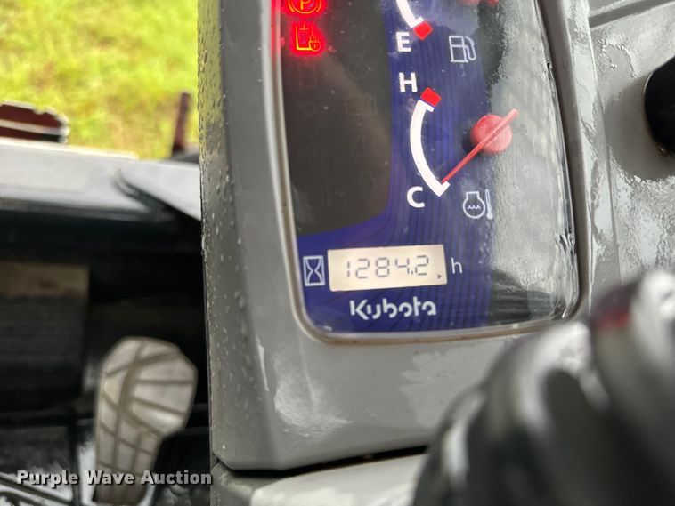 image for item EH3892 2020 Kubota SVL65-2 tracked skid steer loader