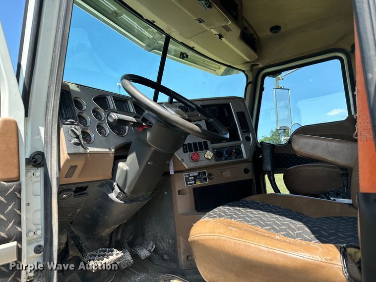 image for item EH3894 2014 Mack GU713 dump truck