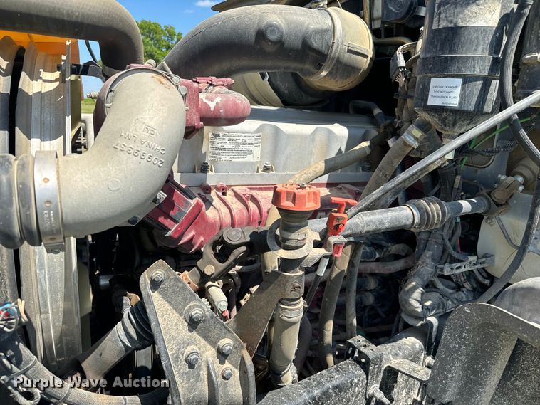 image for item EH3894 2014 Mack GU713 dump truck