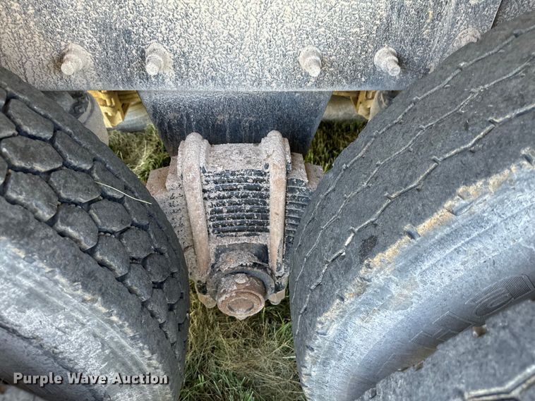 image for item EH3894 2014 Mack GU713 dump truck