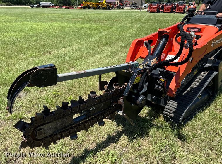 image for item EH3905 2019 Ditch Witch compact utility loader trencher 