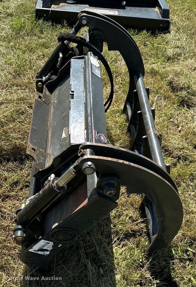 image for item EH3907 Spartan DGR44 compact utility loader grapple rake