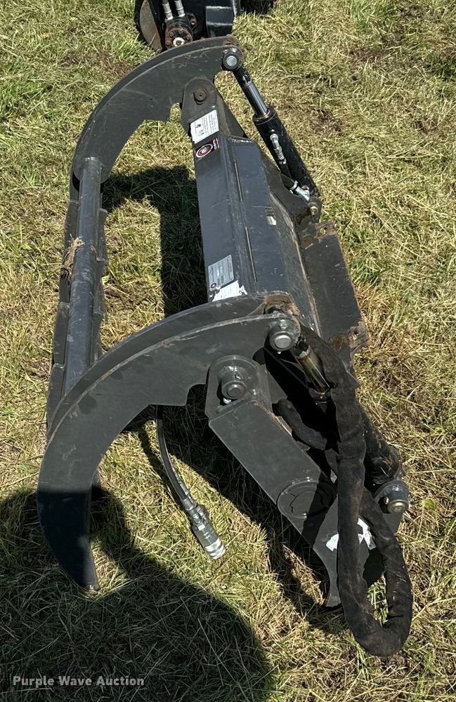 image for item EH3907 Spartan DGR44 compact utility loader grapple rake