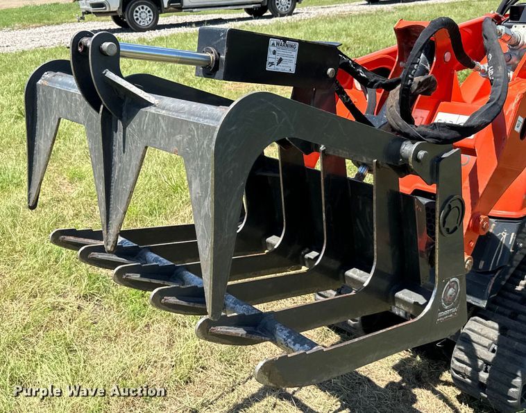 image for item EH3908 2023 Spartan compact utility loader grapple bucket