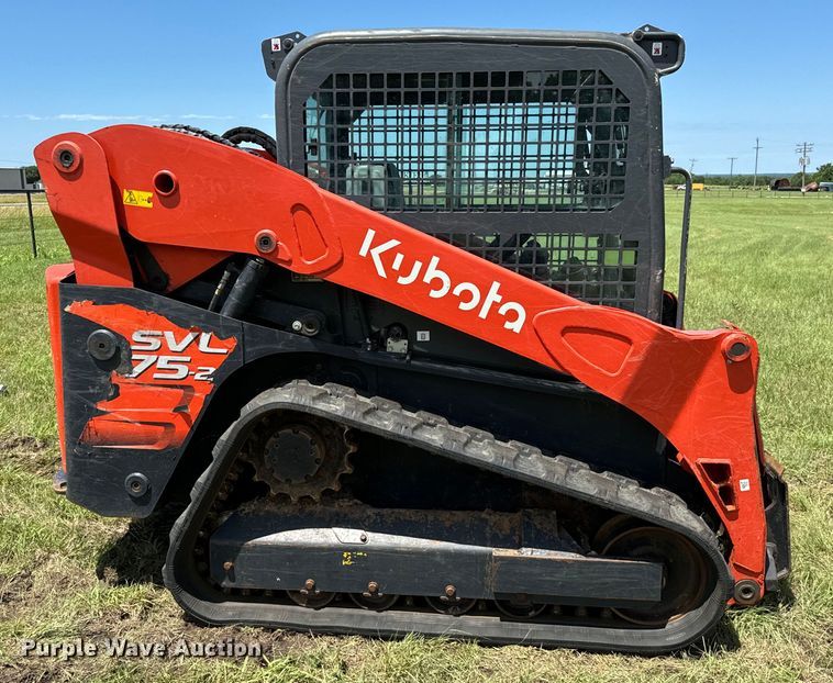 image for item EH3909 2021 Kubota SVL75-2 tracked skid steer loader