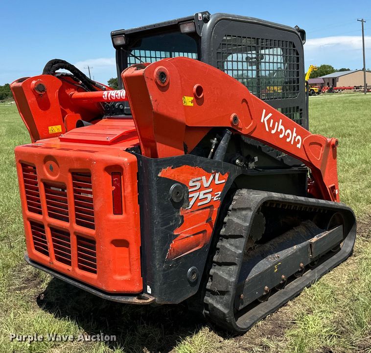 image for item EH3909 2021 Kubota SVL75-2 tracked skid steer loader