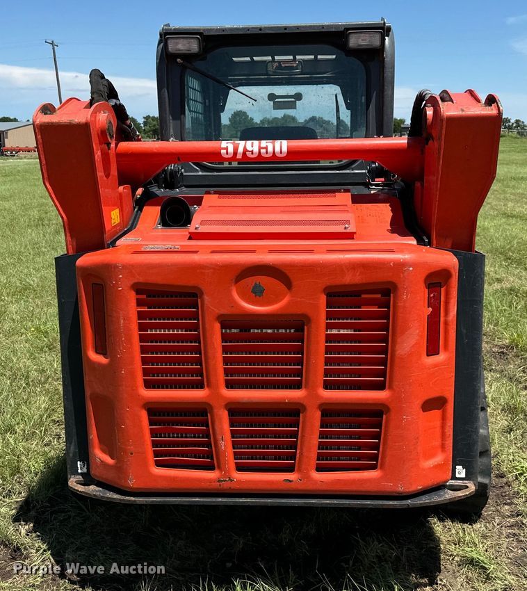 image for item EH3909 2021 Kubota SVL75-2 tracked skid steer loader