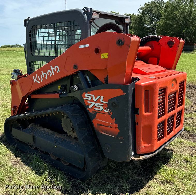 image for item EH3909 2021 Kubota SVL75-2 tracked skid steer loader