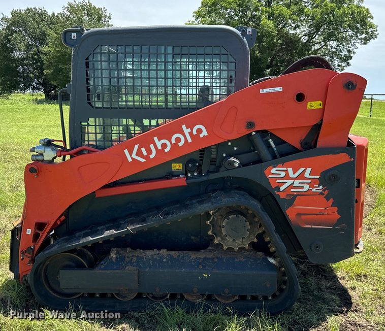 image for item EH3909 2021 Kubota SVL75-2 tracked skid steer loader