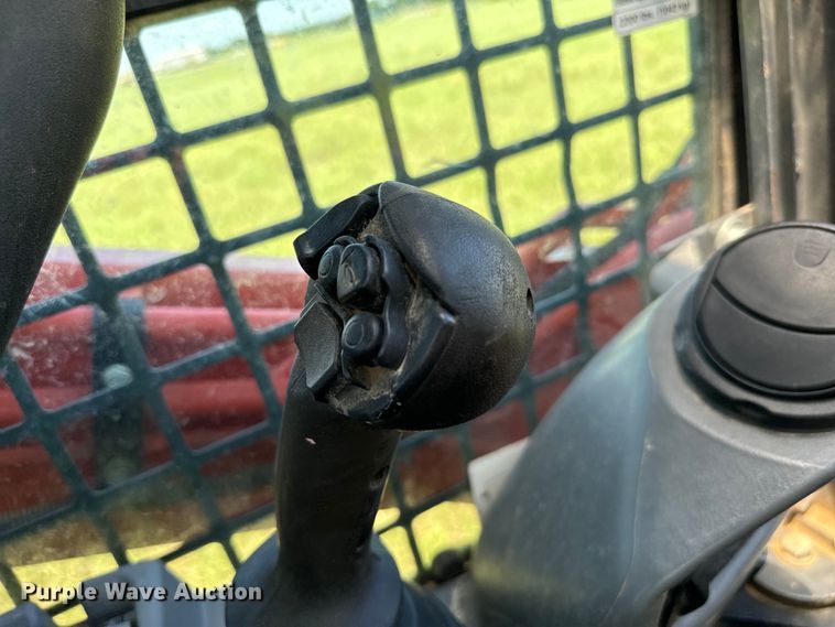 image for item EH3909 2021 Kubota SVL75-2 tracked skid steer loader