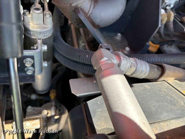 image for item EH3909 2021 Kubota SVL75-2 tracked skid steer loader