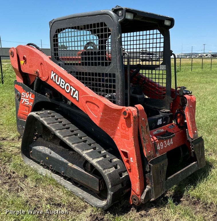 image for item EH3910 2020 Kubota SVL75-2 tracked skid steer loader