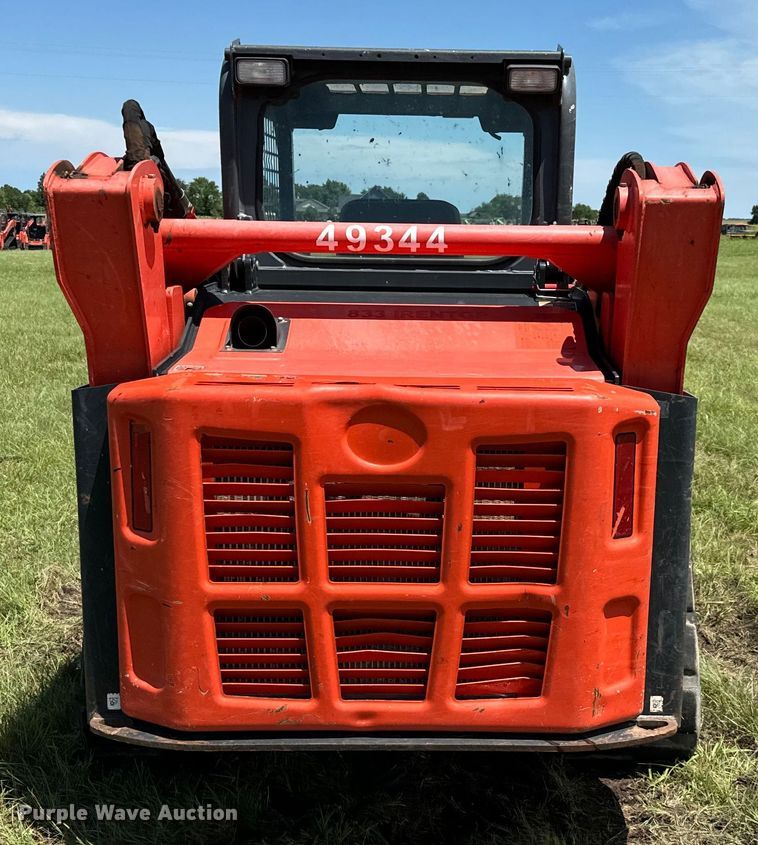 image for item EH3910 2020 Kubota SVL75-2 tracked skid steer loader