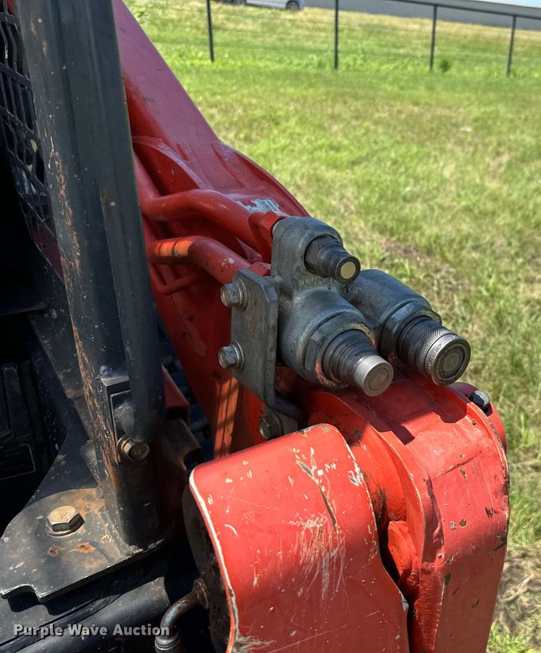 image for item EH3910 2020 Kubota SVL75-2 tracked skid steer loader