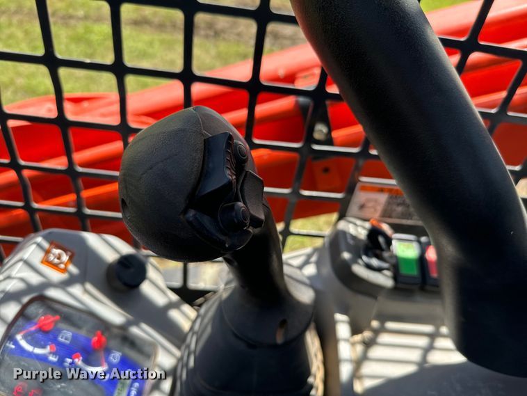 image for item EH3910 2020 Kubota SVL75-2 tracked skid steer loader