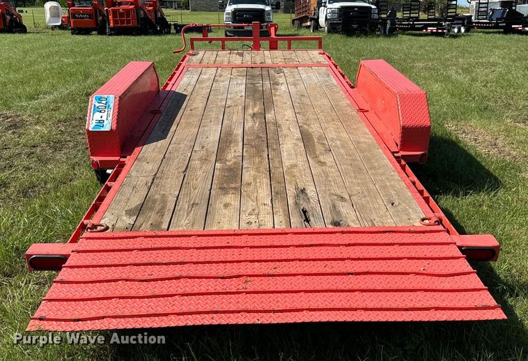 image for item EH3911 2020 PJ Trailer T6202 tilt deck equipment trailer