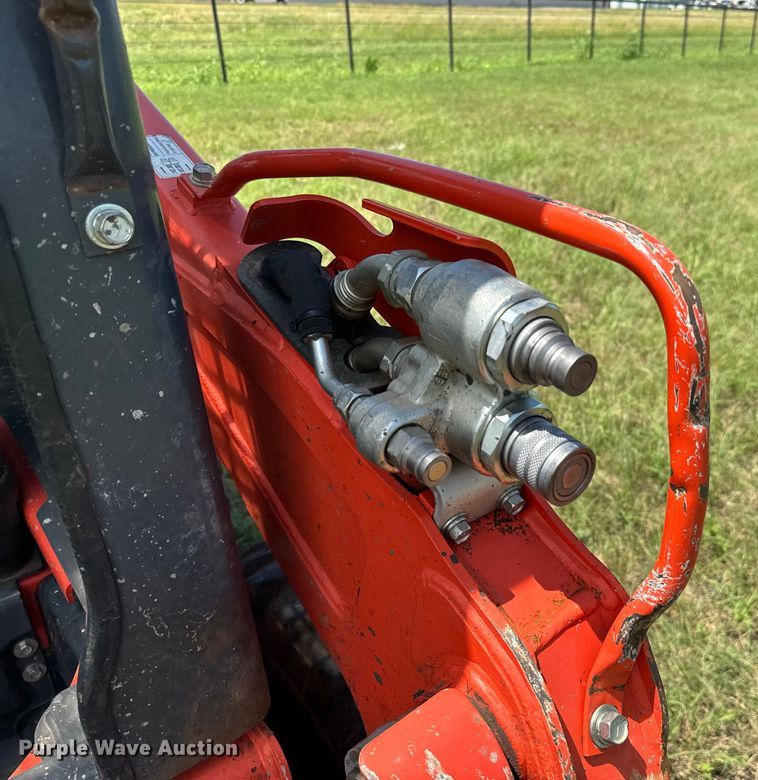 image for item EH3914 2021 Kubota SSV65 skid steer loader