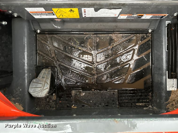 image for item EH3915 2021 Kubota SSV65 skid steer loader