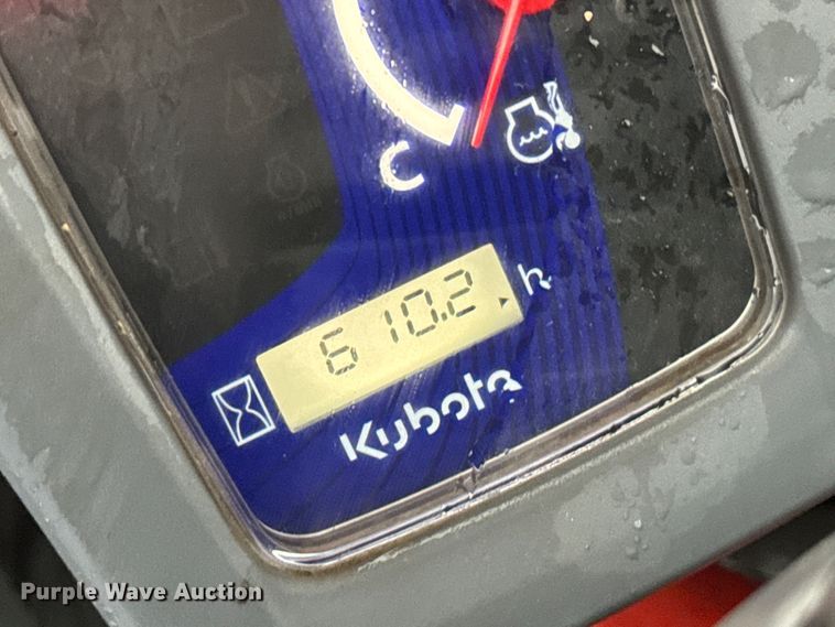 image for item EH3915 2021 Kubota SSV65 skid steer loader