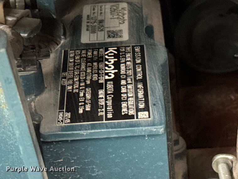 image for item EH3915 2021 Kubota SSV65 skid steer loader