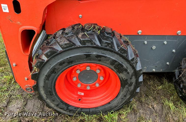 image for item EH3915 2021 Kubota SSV65 skid steer loader