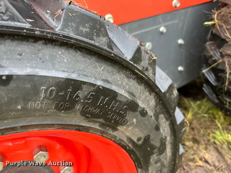 image for item EH3915 2021 Kubota SSV65 skid steer loader