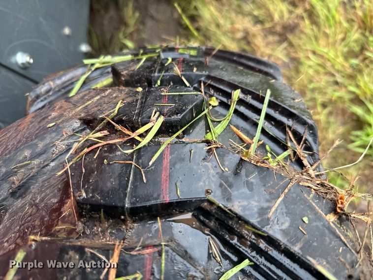 image for item EH3915 2021 Kubota SSV65 skid steer loader