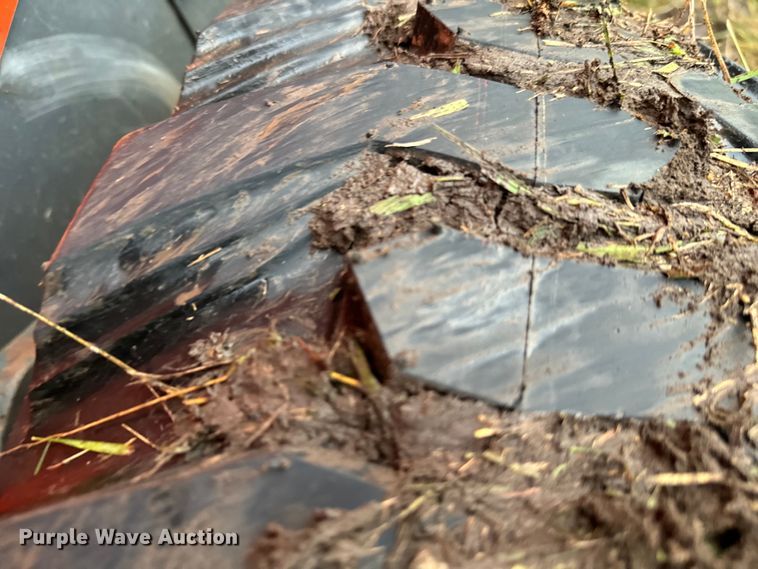 image for item EH3916 2021 Kubota SSV65 skid steer loader