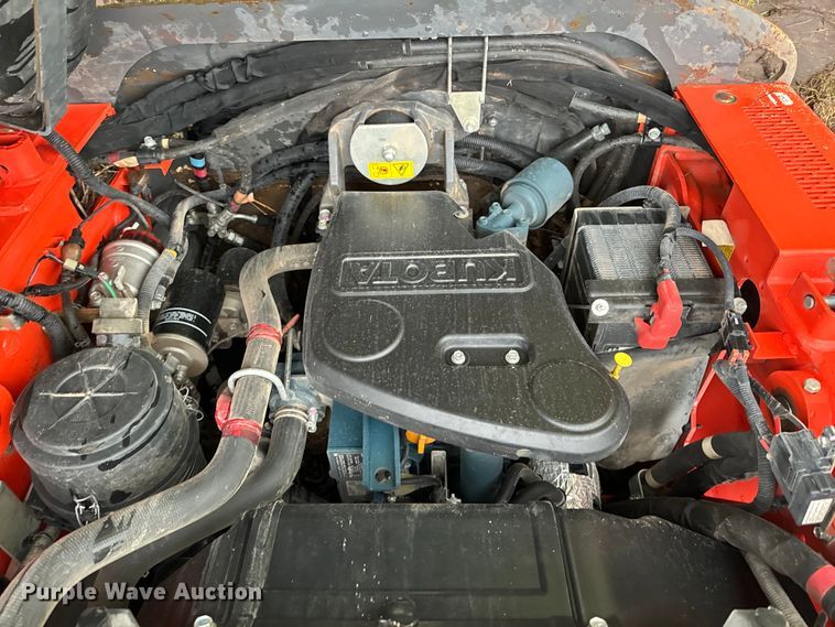 image for item EH3917 2021 Kubota SSV65 skid steer loader