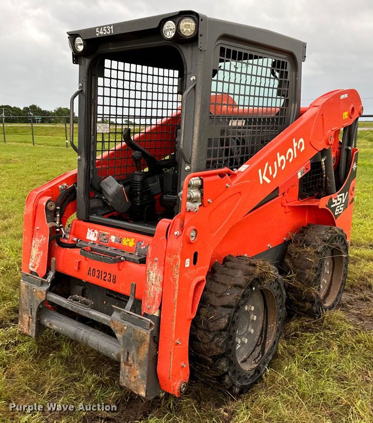 image for item EH3918 2021 Kubota SSV65 skid steer loader