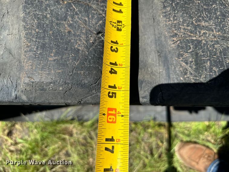 image for item EH3919 2020 Kubota SVL65-2 tracked skid steer loader