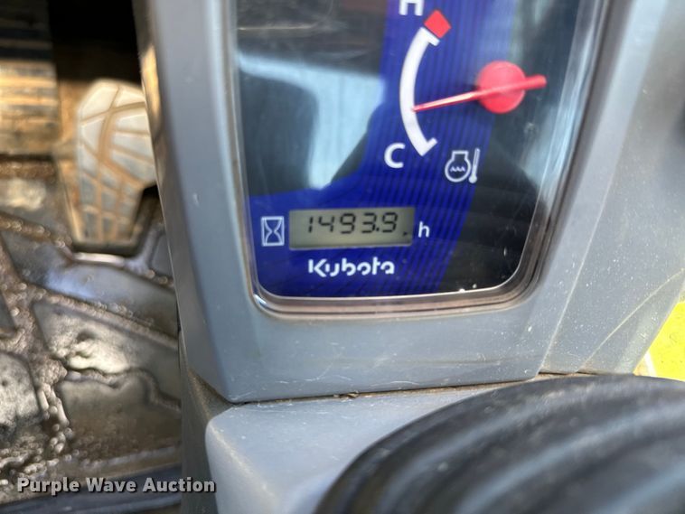 image for item EH3920 2019 Kubota SVL75-2 tracked skid steer loader