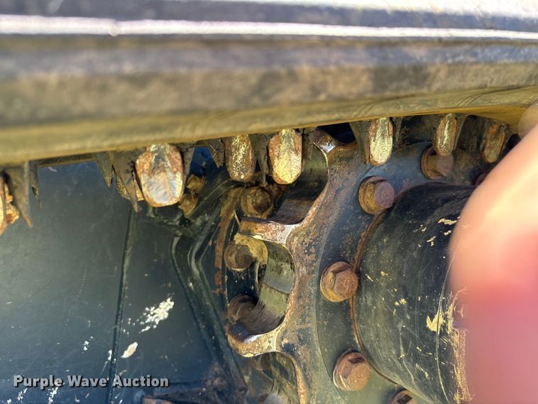 image for item EH3920 2019 Kubota SVL75-2 tracked skid steer loader