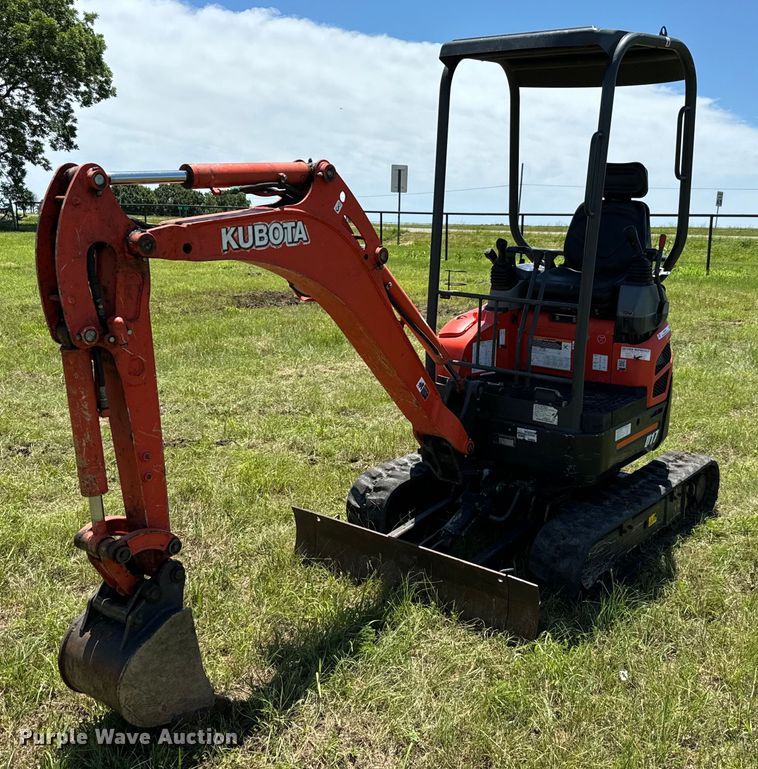 image for item EH3921 2019 Kubota  U17 mini excavator