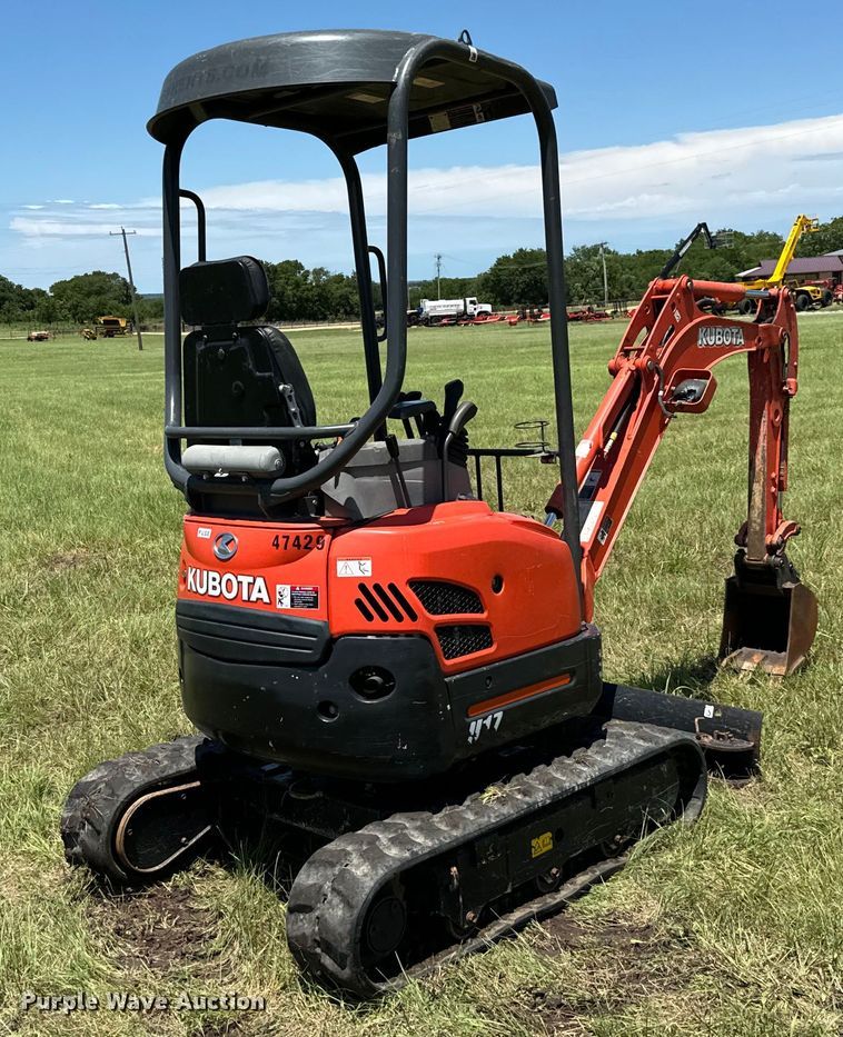 image for item EH3921 2019 Kubota  U17 mini excavator