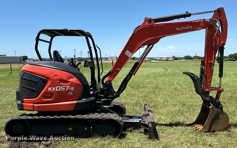 image for item EH3923 2021 Kubota KX057-5 mini excavator