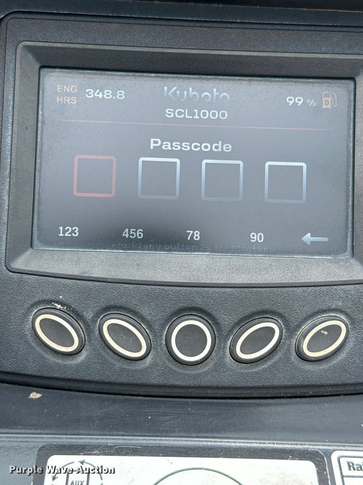 image for item EH3924 2021 Kubota SCL1000 compact utility loader