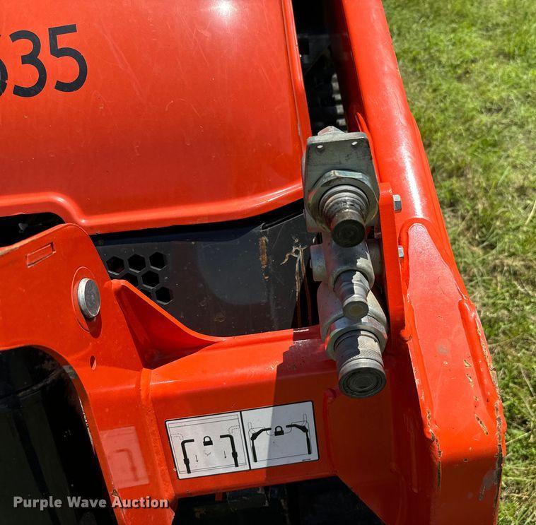 image for item EH3924 2021 Kubota SCL1000 compact utility loader