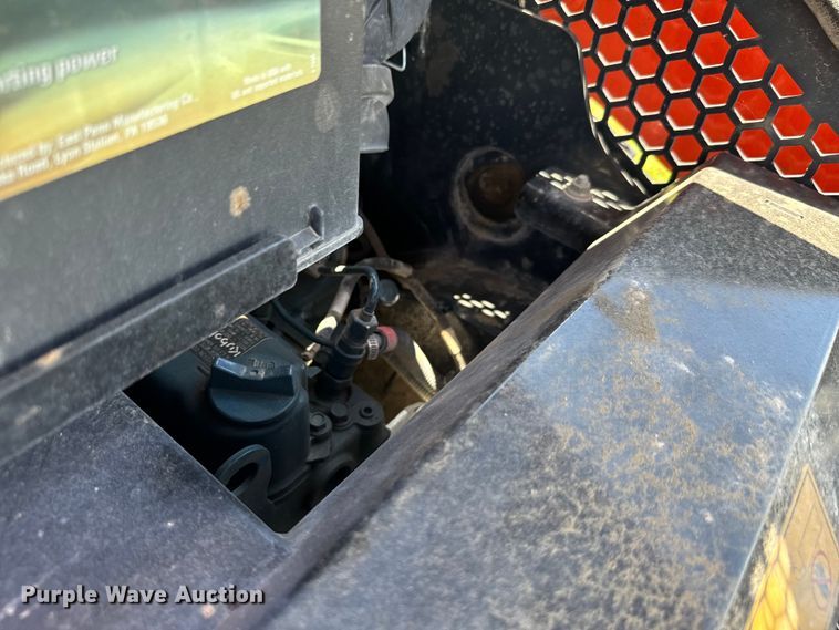 image for item EH3924 2021 Kubota SCL1000 compact utility loader