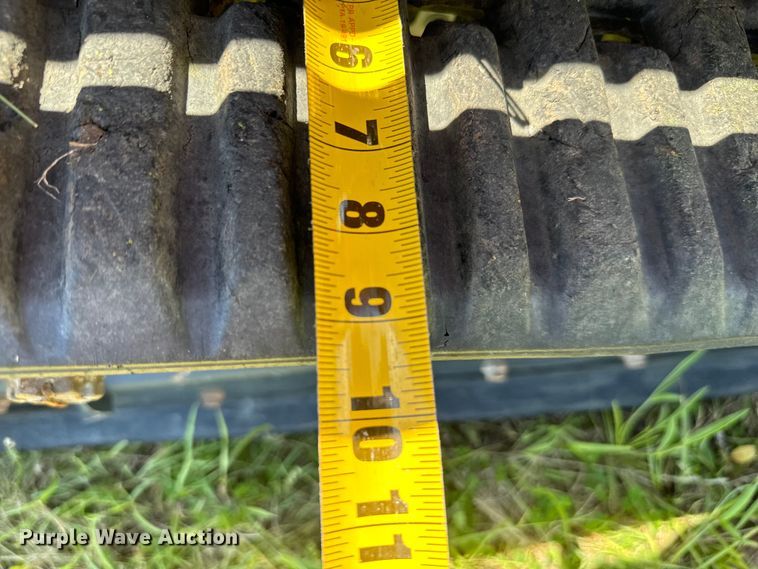 image for item EH3924 2021 Kubota SCL1000 compact utility loader