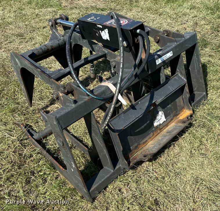image for item EH3927 2021 Spartan compact utility loader grapple bucket