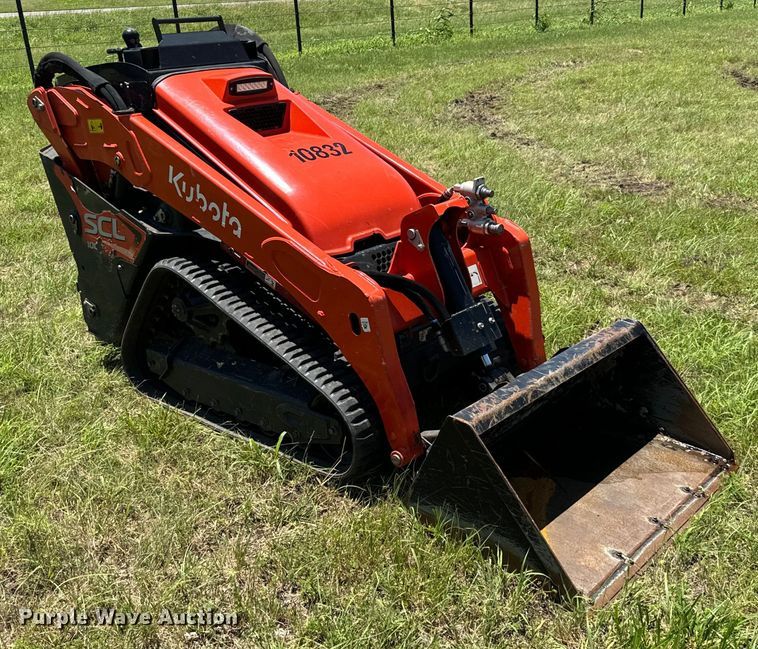 image for item EH3930 2021 Kubota SCL1000 compact utility loader