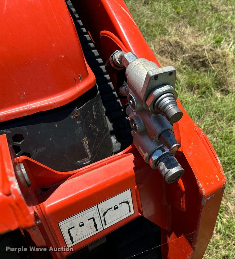 image for item EH3930 2021 Kubota SCL1000 compact utility loader