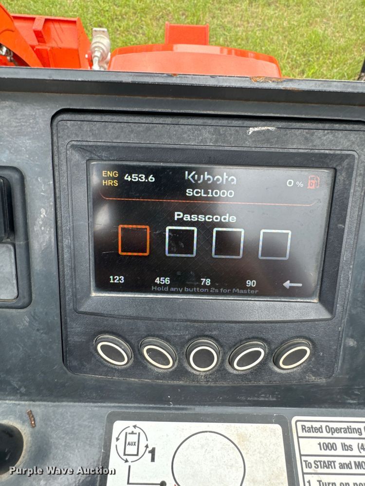 image for item EH3930 2021 Kubota SCL1000 compact utility loader