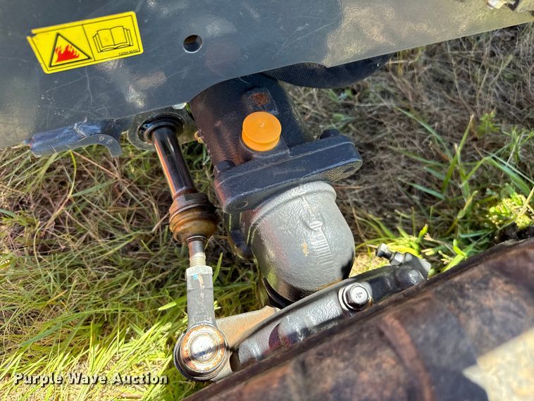 image for item EH3931 2022 Kubota BX23S MFWD tractor